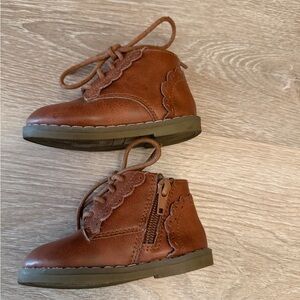 Brown Leather Kids Boots with Scallop Trim